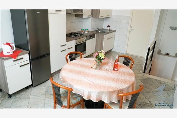 Appartement A1, pour 7 personnes