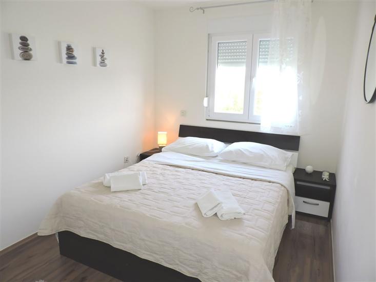 Apartment A1, for 6 persons