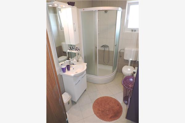 Apartment A1, for 6 persons