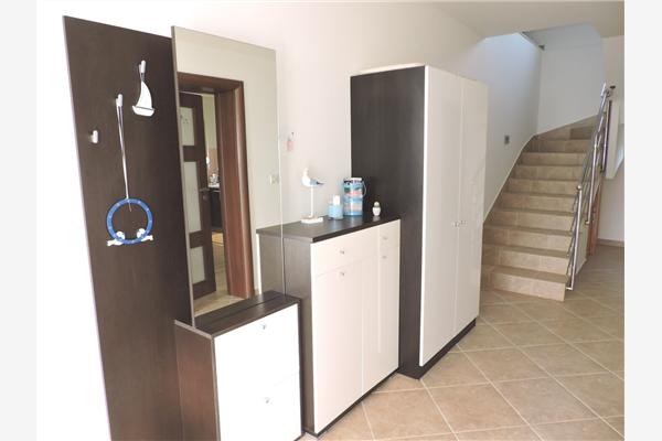Apartment A1, for 6 persons