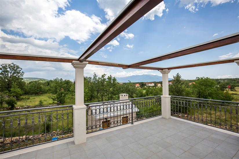 House K1, for 8 persons