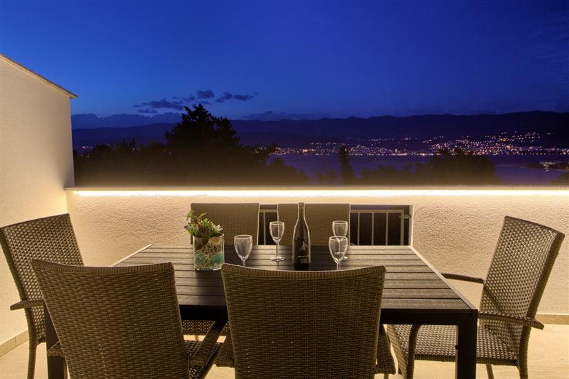 Apartman A2, na 4 osebe