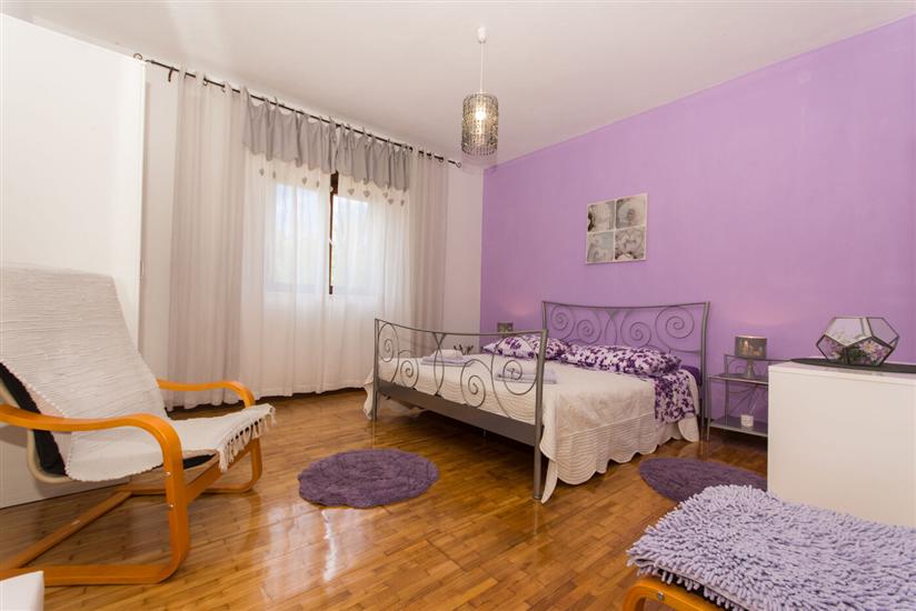 Apartment A1, for 6 persons