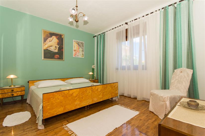Apartment A1, for 6 persons