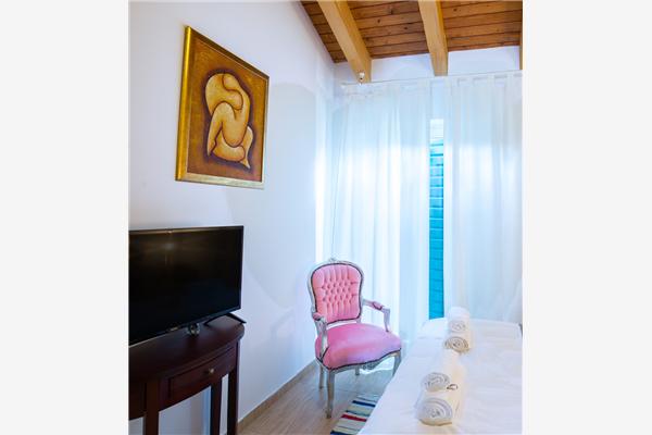 House K1, for 8 persons