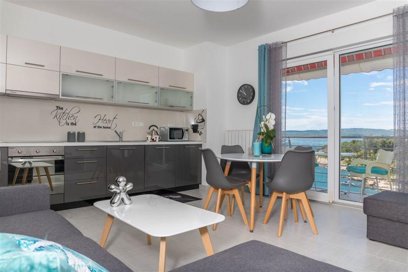 Apartment A7, for 4 persons