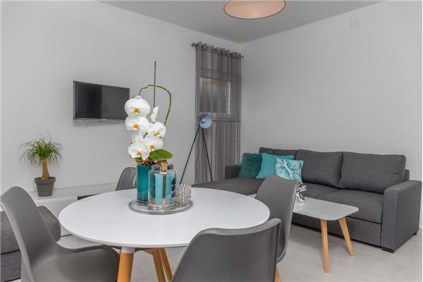 Apartment A7, for 4 persons