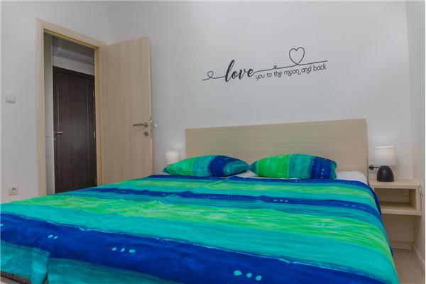 Apartment A7, for 4 persons