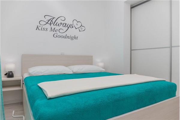 Apartment A7, for 4 persons