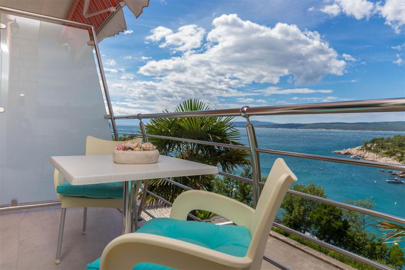 Apartment A7, for 4 persons