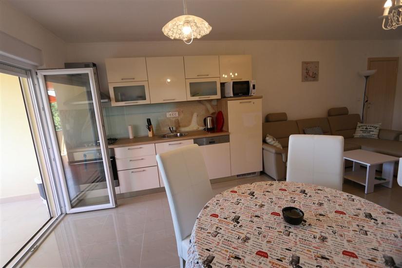 Apartment A1, for 6 persons