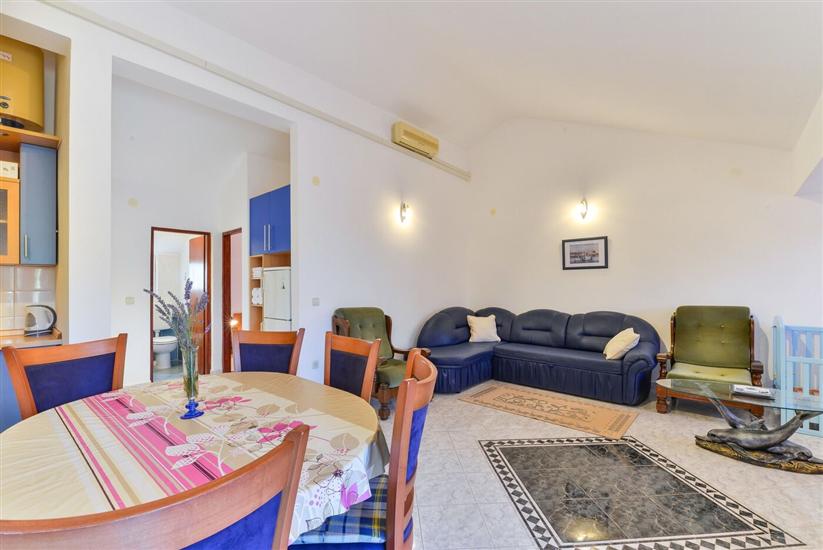 Apartment A2, for 4 persons