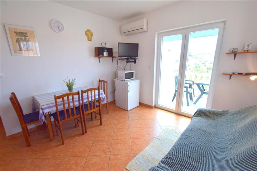 Apartment A2, for 4 persons