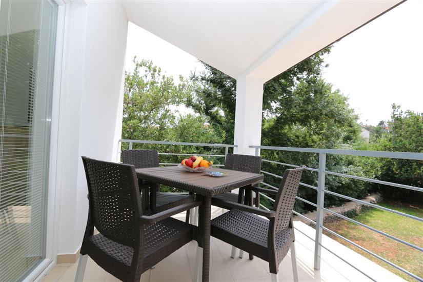 Apartment A1, for 5 persons