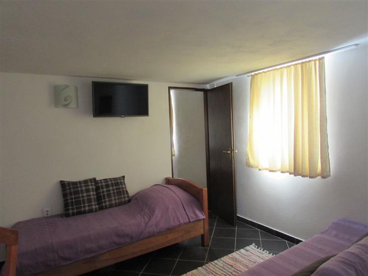Apartment A4, for 4 persons