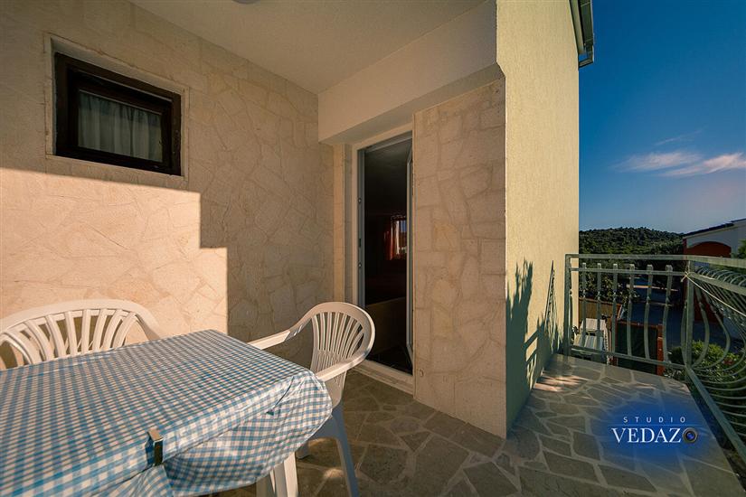 Apartment A4, for 4 persons