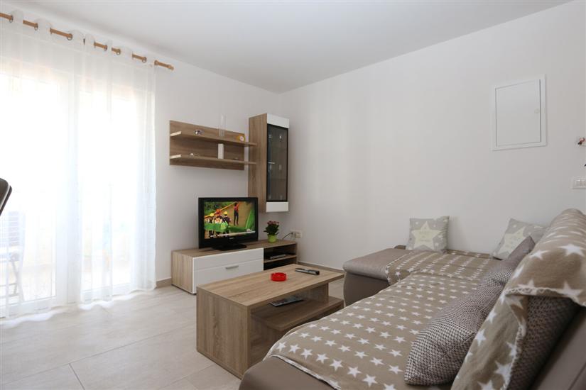 Apartment A1, for 6 persons