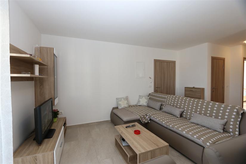 Apartment A1, for 6 persons