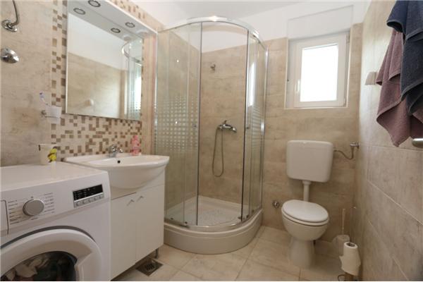 Apartment A1, for 6 persons