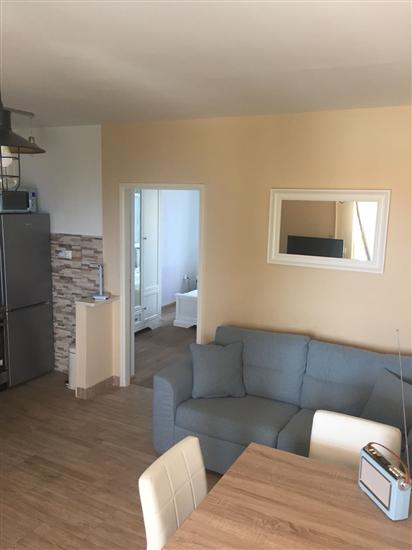 Apartment A2, for 3 persons