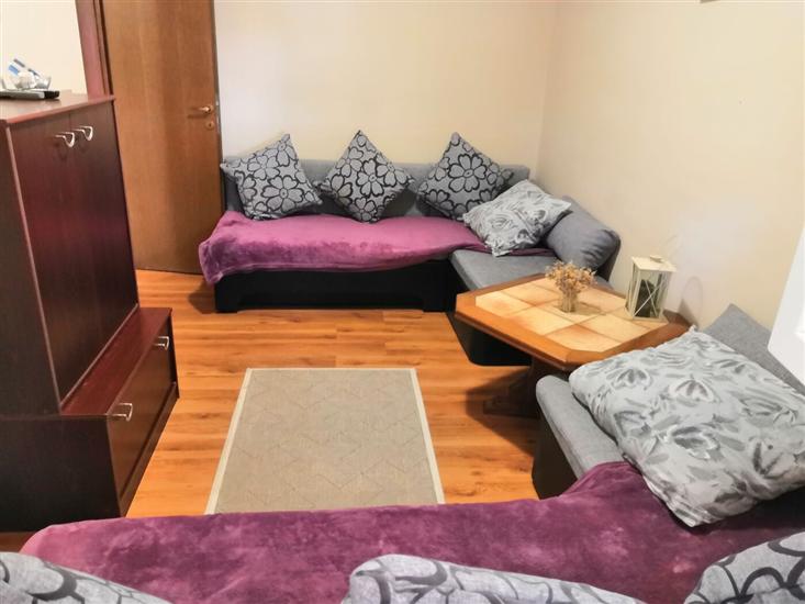 Apartment A4, for 4 persons