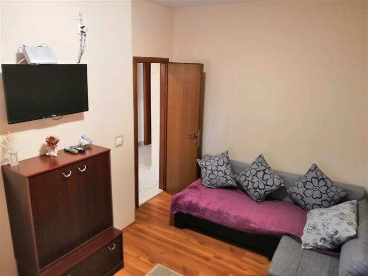 Apartment A4, for 4 persons