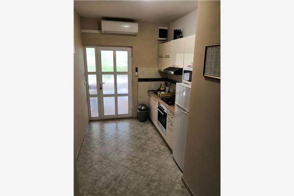 Apartment A4, for 4 persons