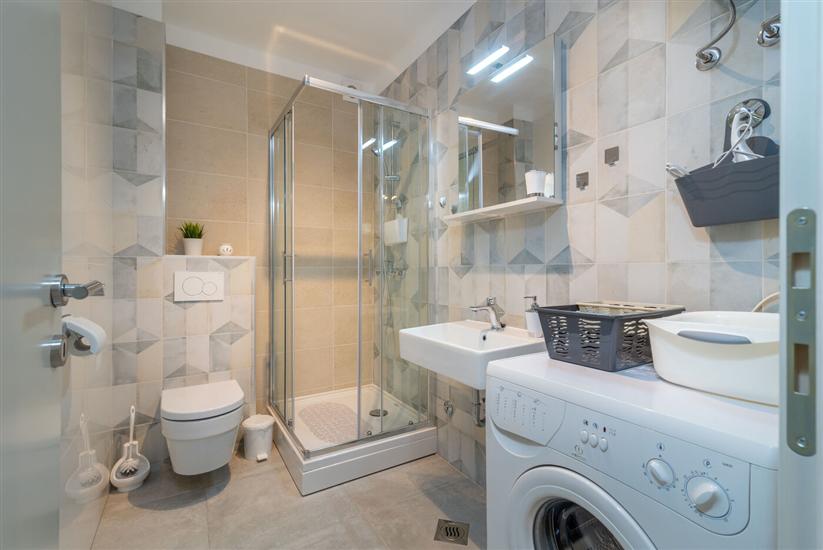 House K1, for 5 persons