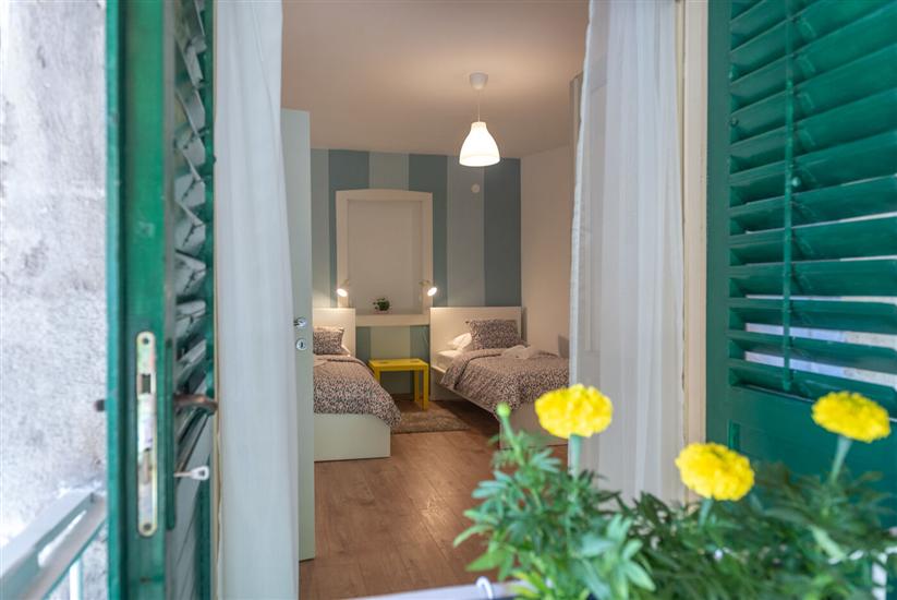 House K1, for 5 persons