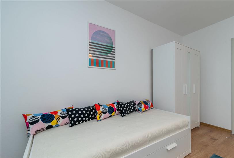 House K1, for 5 persons