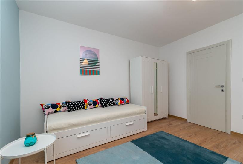 House K1, for 5 persons