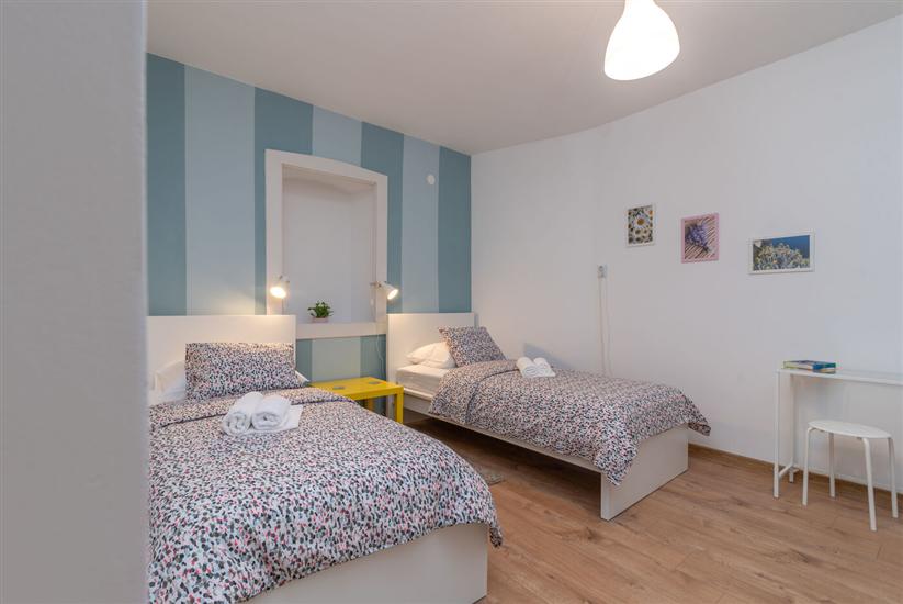 House K1, for 5 persons