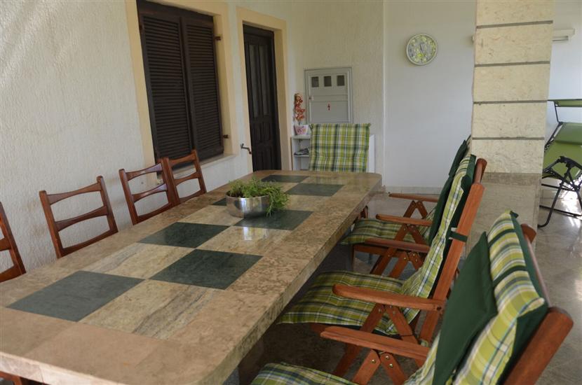 Apartment A3, for 5 persons