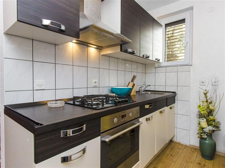 Apartment A3, for 5 persons