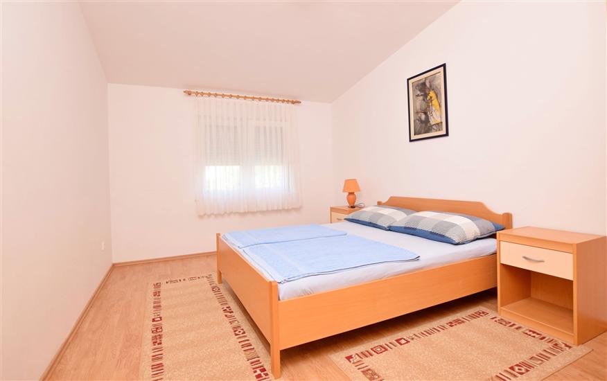 Apartment A1, for 6 persons