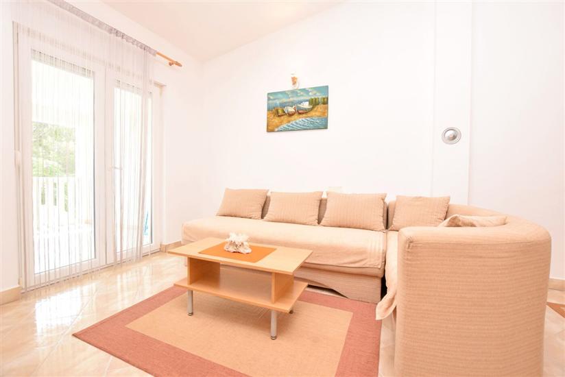 Apartment A1, for 6 persons