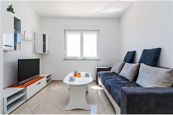 Apartment A2, for 6 persons