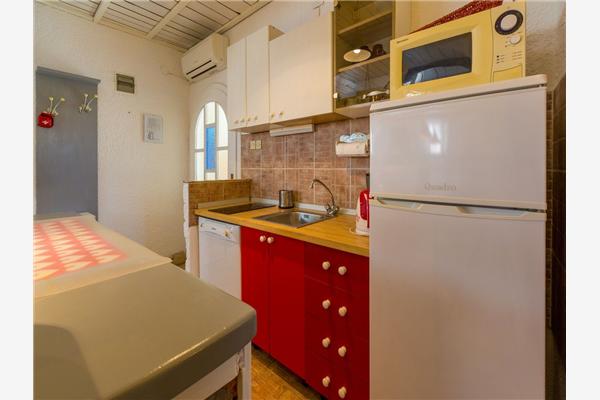 Apartment A1, for 5 persons