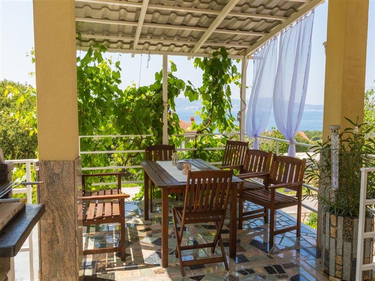 Apartment A1, for 5 persons