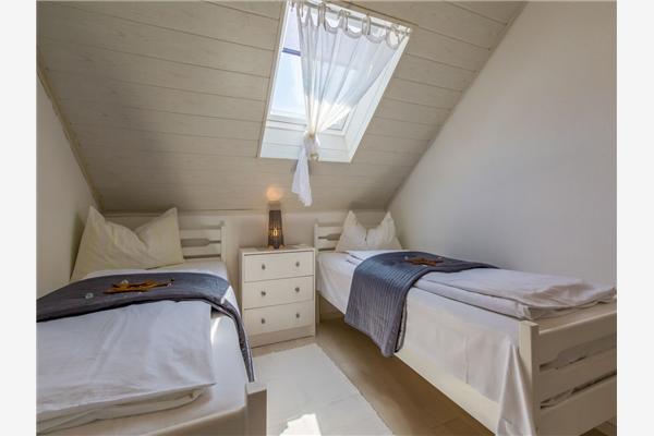 Apartment A2, for 5 persons