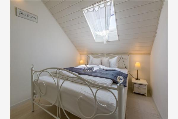 Apartment A2, for 5 persons