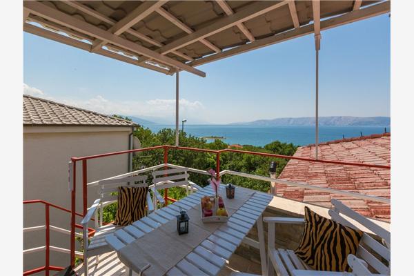 Apartment A2, for 5 persons