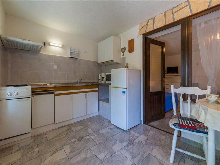 Apartment A4, for 3 persons