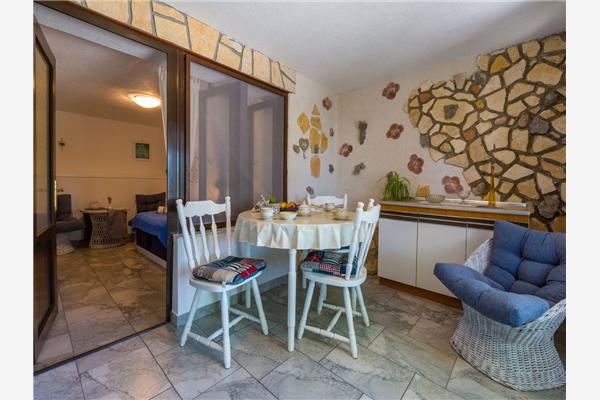 Apartment A4, for 3 persons