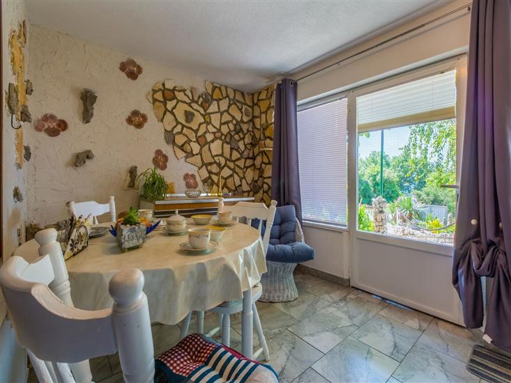 Apartment A4, for 3 persons