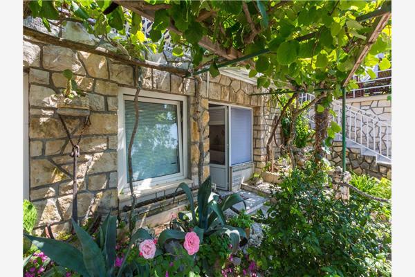 Apartment A4, for 3 persons