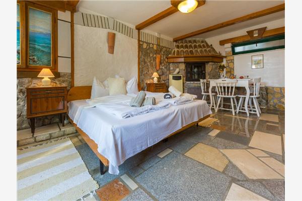 Apartment A5, for 2 persons