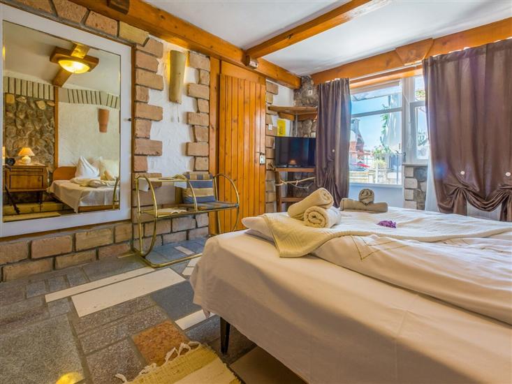 Apartment A5, for 2 persons