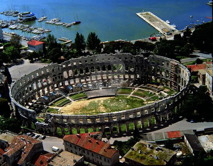 Pula