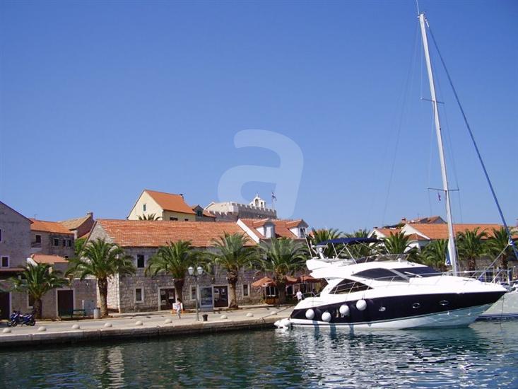 Vrboska - island Hvar